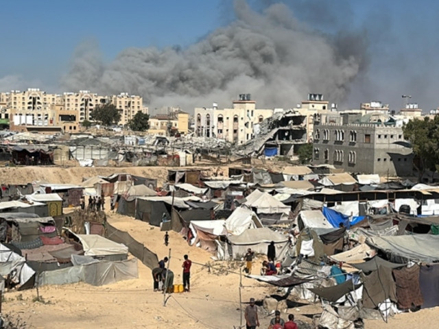 israeli airstrike hits khan younis immediately after evacuation warning photo anadolu agency israeli airstrike hits khan younis immediately after evacuation warning photo anadolu agency